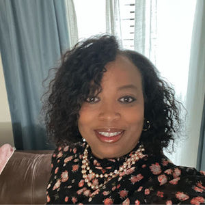 Meet your Posher, Denise